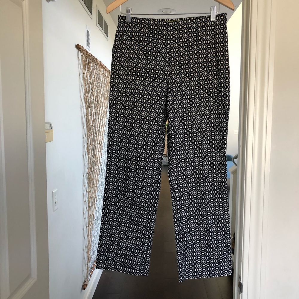 Sigrid Olsen Black & White patterned ankle pants 6 - Picture 2 of 8